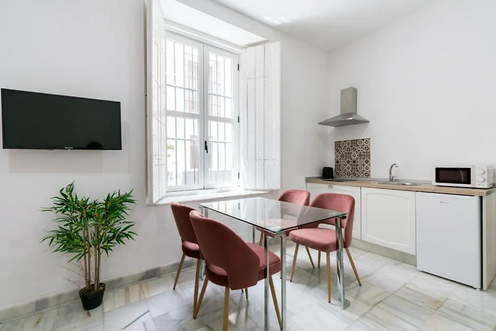 Olehousing-San Lorenzo Seville 0*,